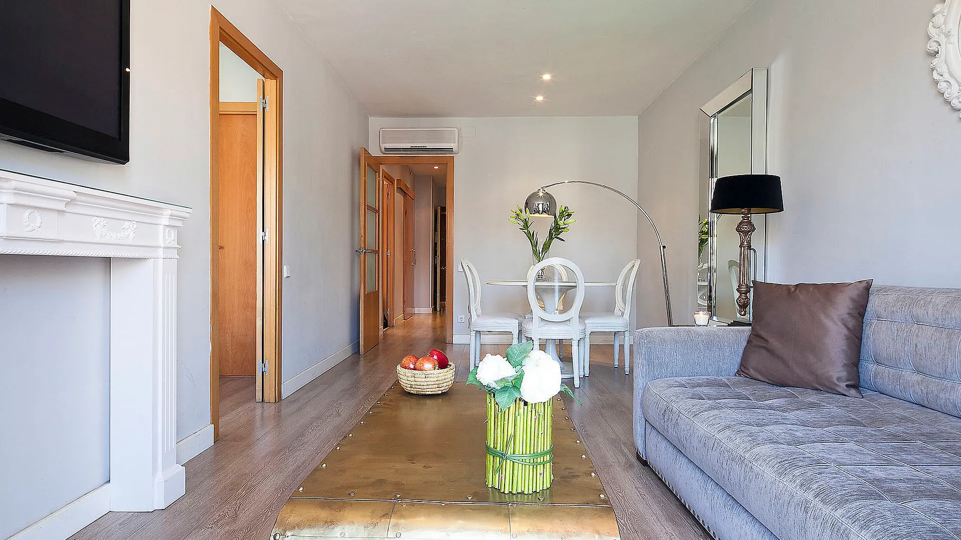 Grandom Suites Barcelona Aparthotel