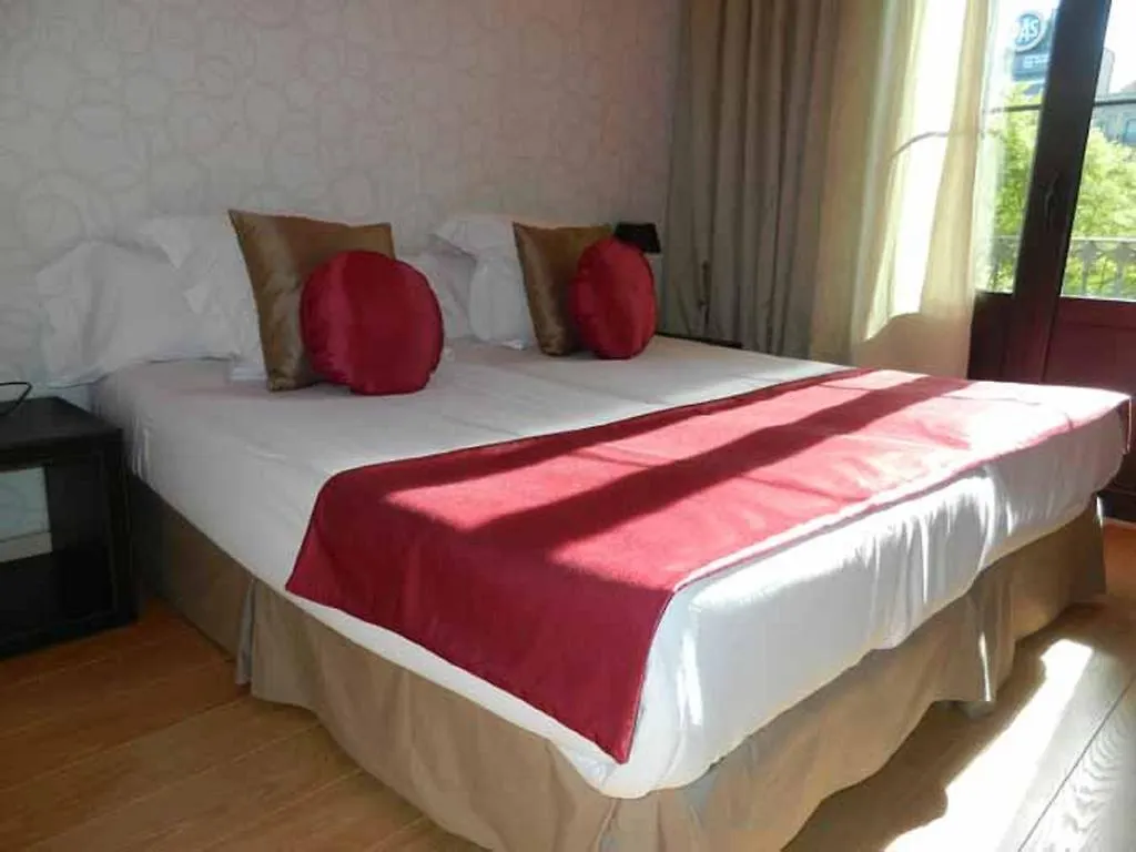 Grandom Suites Barcelona Aparthotel